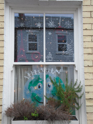2023 Gwydir St festive window